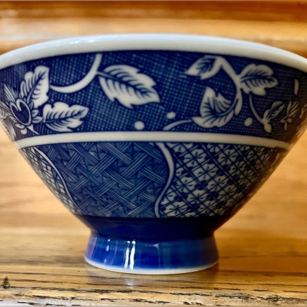 VTG Ardco Dallas Japan Blue & White Porcelain Footed Rice Bowl Chinoiserie Decor - Picture 5 of 11